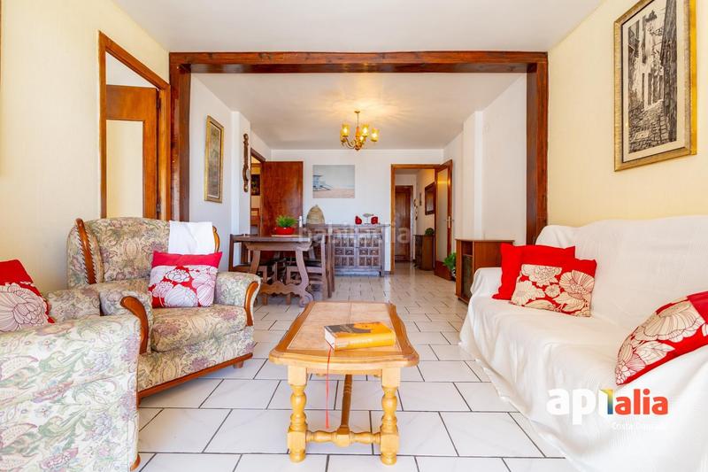Foto aeafbc30-df33-4eff-8010-14883e804214. Apartament amb piscina a Platja de Ponent Salou