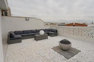 Àtic a La Pineda. Duplex en la pineda 2 habitaciones con licencia turistica.