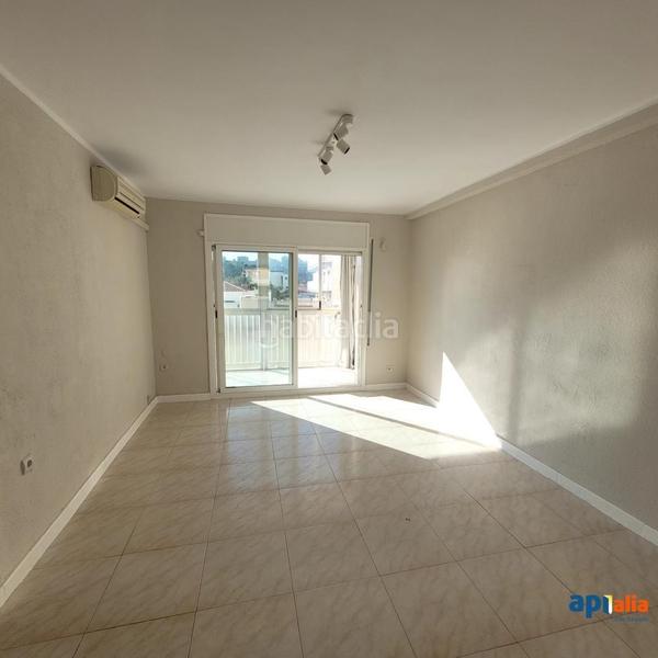 Foto b24647f6-f9ec-4cd2-9ad1-c45dfdf47072. Apartament a Passeig Marítim Miami Platja