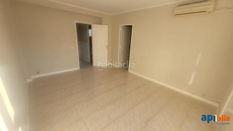 Foto b6ab08ed-7b0f-498d-844d-aba9eeb5a32e. Apartament a Passeig Marítim Miami Platja