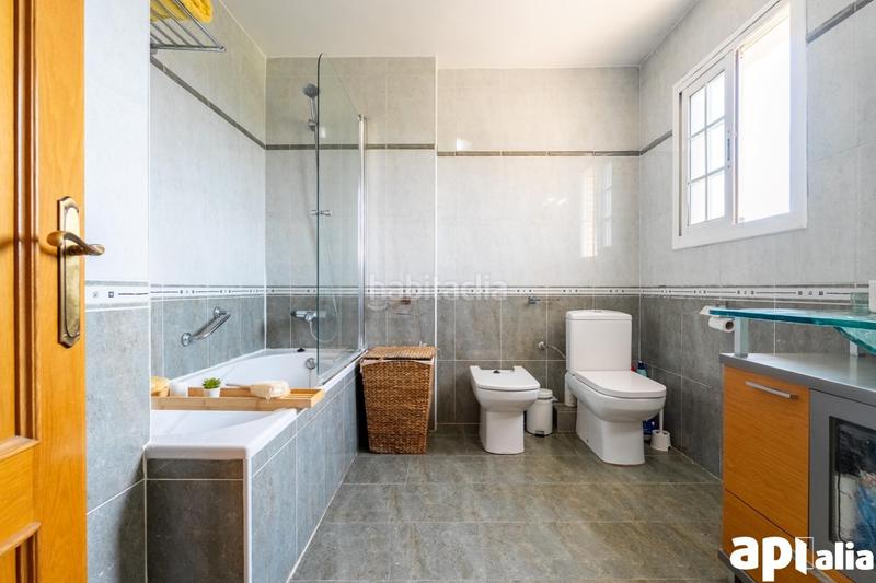 Foto 60ad8c9d-a71b-4f6e-9cfb-9be2a7167e4c. Chalet con parcheggio in Covamar Salou