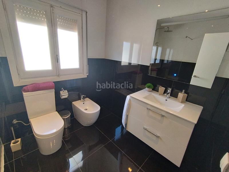 Foto 02b3eaa0-fc30-4e9f-a606-c8d5f3973264. Casa aparellada amb calefacció aparcament piscina a Salou