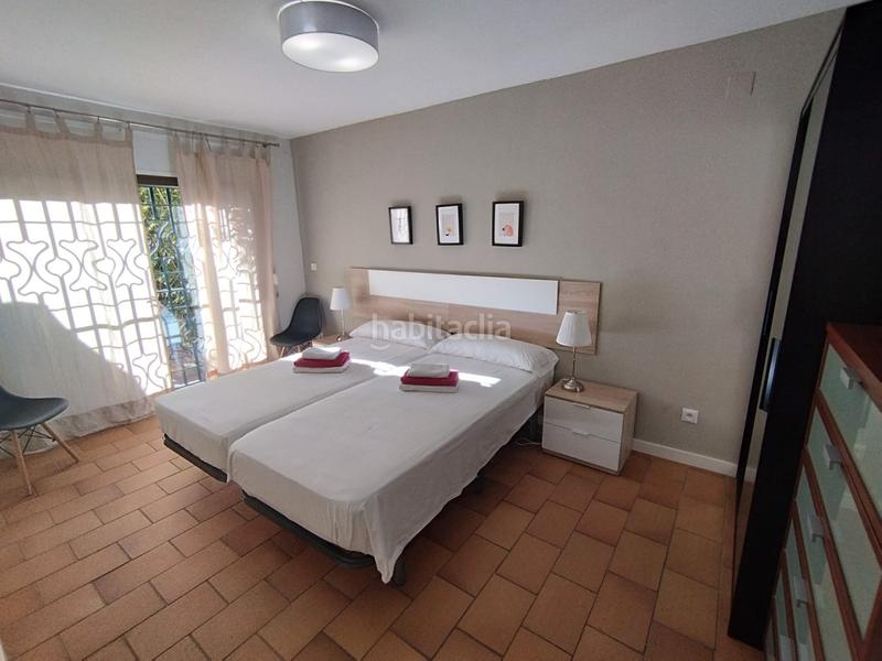 Foto 4c6a84a3-9f73-4525-b594-f024ef446bc7. Casa aparellada amb calefacció aparcament piscina a Salou