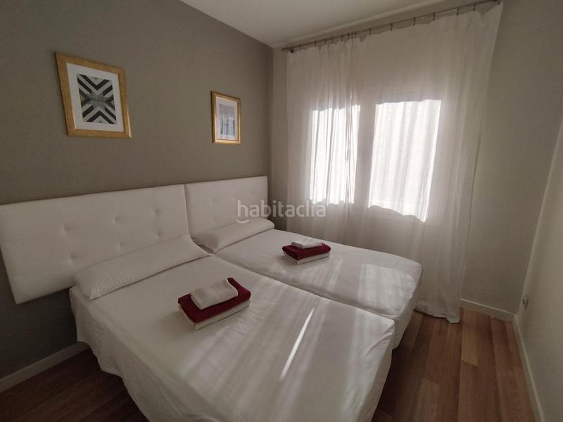 Foto adb7b6b7-d213-4a8f-8885-45cbef935db2. Casa aparellada amb calefacció aparcament piscina a Salou