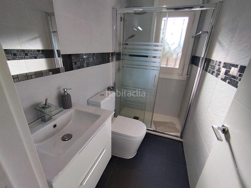 Foto c6e5065e-fda8-42b9-8557-d1055de15cd7. Casa aparellada amb calefacció aparcament piscina a Salou