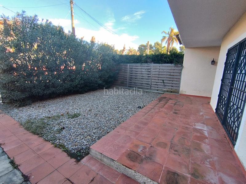 Foto d133fb5e-1311-47b3-b661-f3546d517c09. Casa aparellada amb calefacció aparcament piscina a Salou