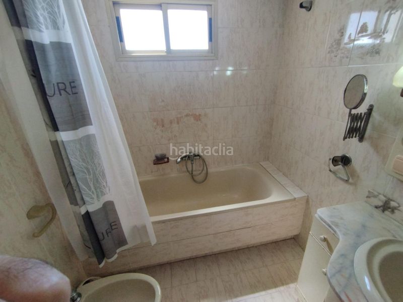 Foto 070cf88d-9640-41db-be86-584e632231e1. Àtic amb piscina a Centre Salou