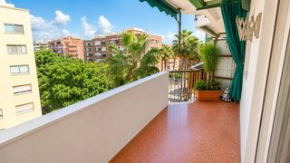 Etagenwohnung in Centre. Piso en salou centro 3 habitaciones