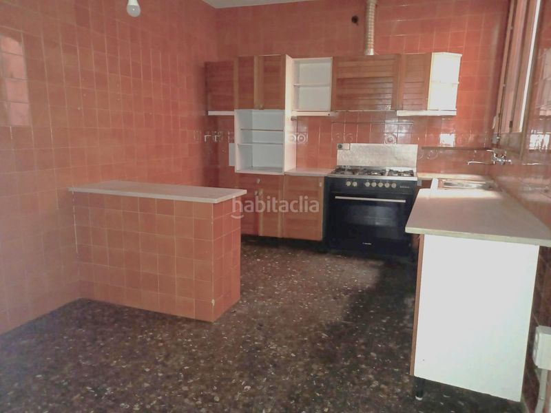 Foto 1e4103c9-fbff-4b16-b047-d2403524aa9b. Casa amb aparcament a Botarell