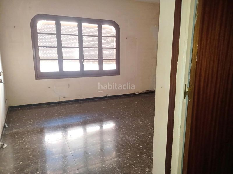 Foto 2917db7a-9a37-487b-8907-93c158af9232. Casa amb aparcament a Botarell