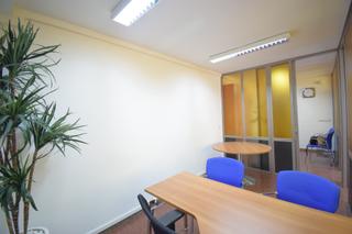 Location Bureau  Santa eugenia