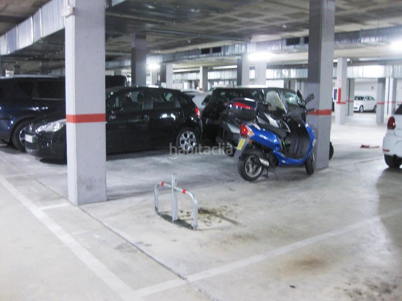 Foto d6da0d7d-8c4d-4b58-8786-bdbb7592a046. Alquiler parking coche en Eixample Sud-Migdia Girona