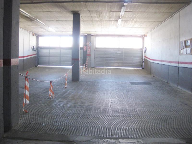 Foto bb3417ae-41da-437a-ac37-034be690d20f. Affitto posto auto in Eixample Sud-Migdia Girona