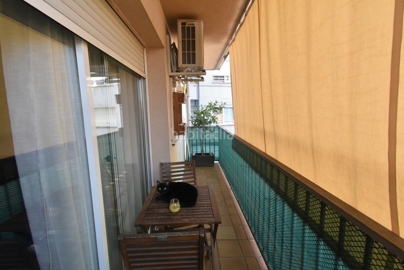 Foto af77064e-e5ea-44dc-8d8e-d9388e1d3a8a. Piso en Centre Salt