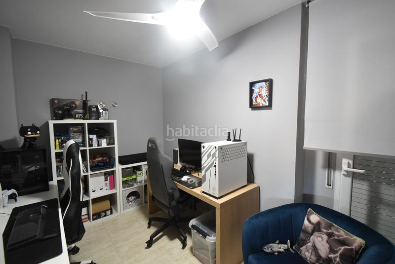 Foto cae87015-eb55-4100-8f42-73fb5e639f51. Piso en Centre Salt