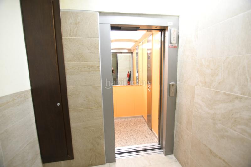 Foto 3557d09f-6a49-419a-820e-67119d9cc4c6. Alquiler local comercial en Centre-Barri Vell Girona