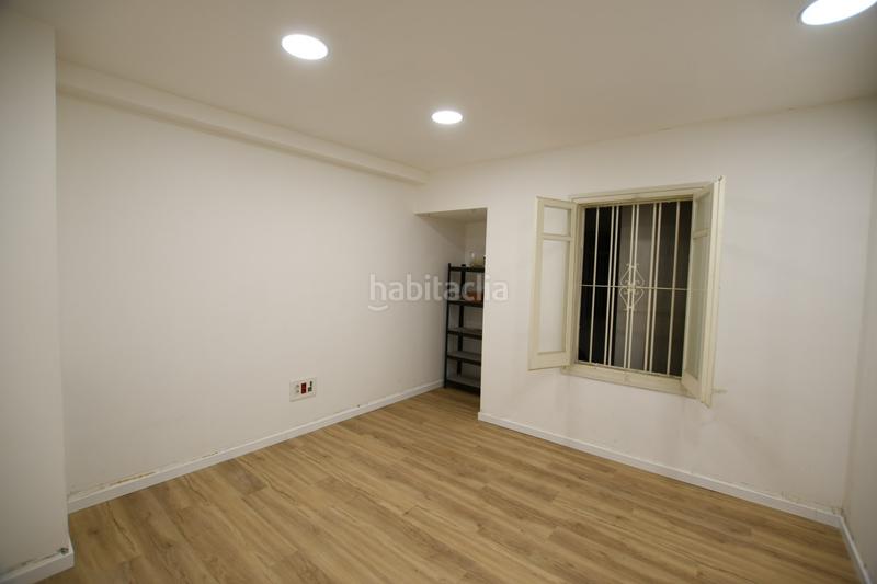 Foto 7011348a-de07-4bfb-be4d-80efb7c9f5a2. Alquiler local comercial en Centre-Barri Vell Girona