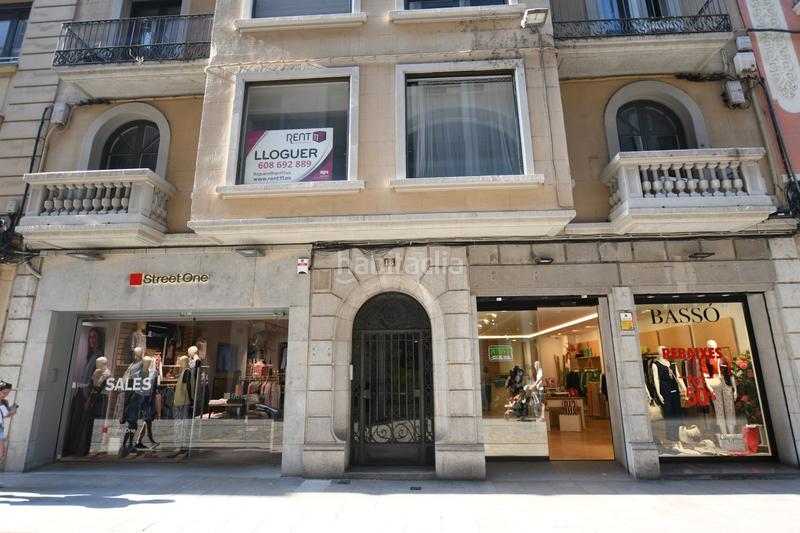Foto 3e2eee94-2ed6-45fe-8ea7-be0830b72b7e. Lloguer local comercial a Centre-Barri Vell Girona