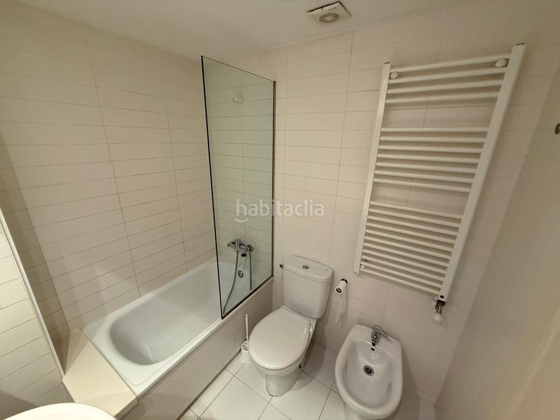 Foto 0b84999d-7a31-4e51-9b85-eb99941262ab. Alquiler estudio en Centre-Barri Vell Girona