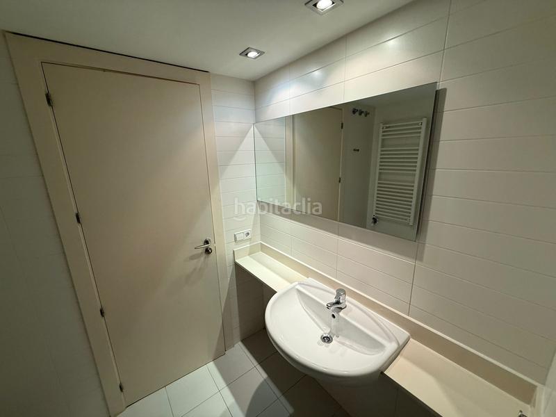 Foto 408e6d15-cb90-416d-84a0-d096227f7c74. Alquiler estudio en Centre-Barri Vell Girona