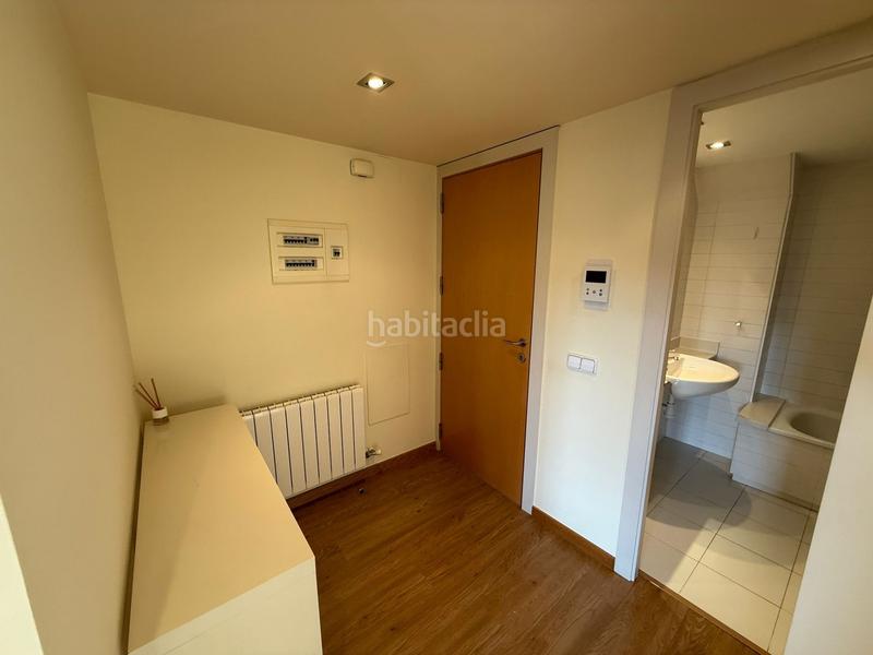 Foto 4df8bb10-0463-4609-a301-1dbcaf417b10. Alquiler estudio en Centre-Barri Vell Girona