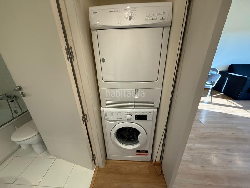 Foto 764da0a1-5cd1-475a-96df-7af8a1056ad9. Alquiler estudio en Centre-Barri Vell Girona