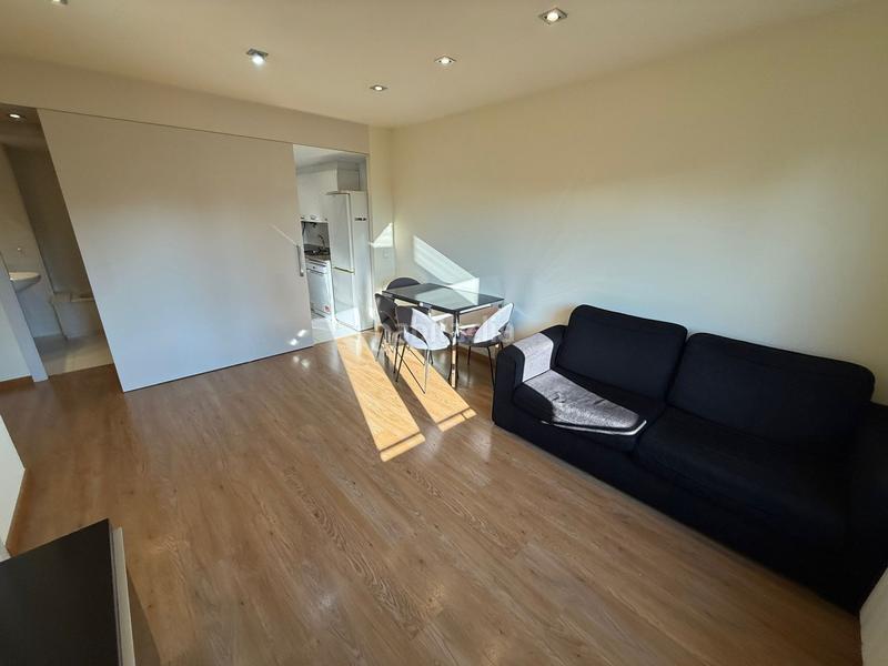 Foto 76731746-7b3e-487e-90c2-64e9952999da. Alquiler estudio en Centre-Barri Vell Girona