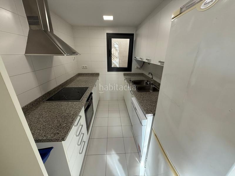 Foto a3b96144-028e-433e-a5e6-82975117d3af. Alquiler estudio en Centre-Barri Vell Girona