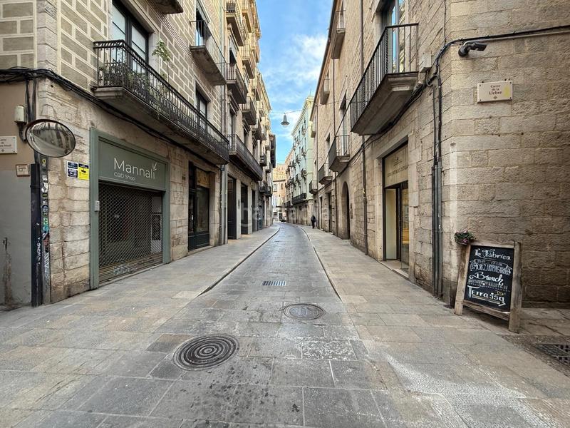 Foto 1174f2c6-9361-404e-b929-1eb59fe69383. Alquiler parking coche en Centre-Barri Vell Girona