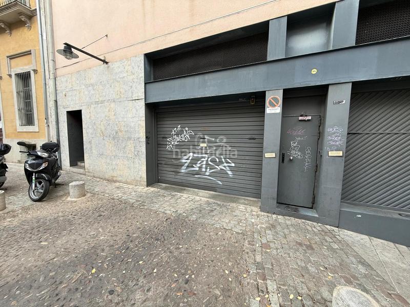 Foto c76971a1-6cf1-4fda-bc3a-333d257ec439. Alquiler parking coche en Centre-Barri Vell Girona