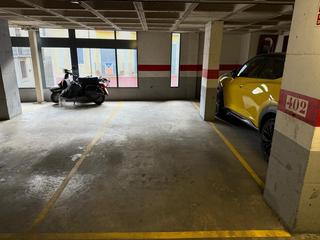 Location Parking voiture  Ciutadans