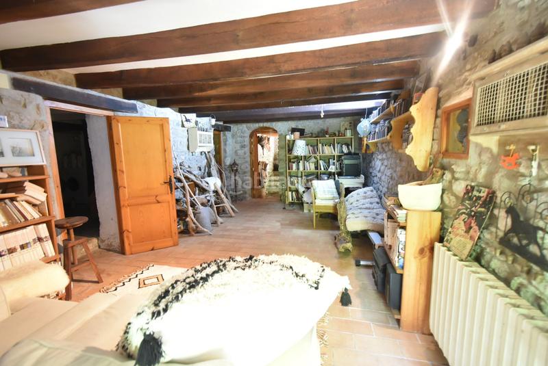 Foto d97fd3f6-ec4c-4425-ac85-b78e7eb656fd. Casa con riscaldamento parcheggio piscina in Mieres