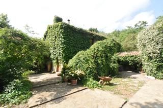 Casa  .