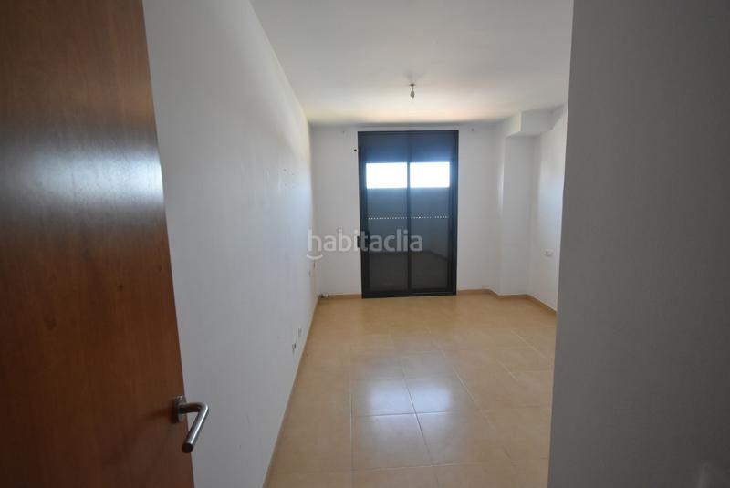 Foto 0c386ac7-b90e-4891-8332-e02a5f89d170. Piso en Barri dels Escriptors Salt