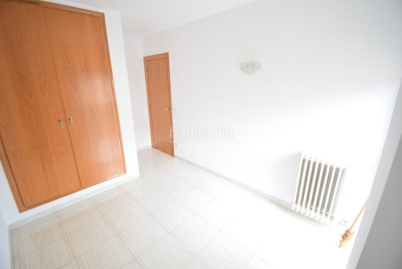Foto e60067a2-b5a9-47fe-b290-5ea7eea78c3a. Rent flat with heating in Eixample Sud-Migdia Girona