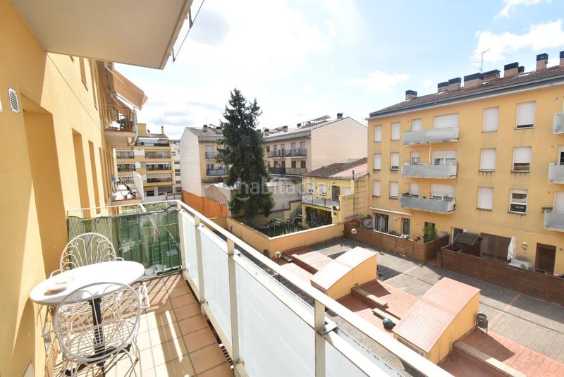Foto 04bced8c-bfeb-4841-839b-cf113a4b8e61. Appartamento con riscaldamento parcheggio in Eixample Sud-Migdia Girona