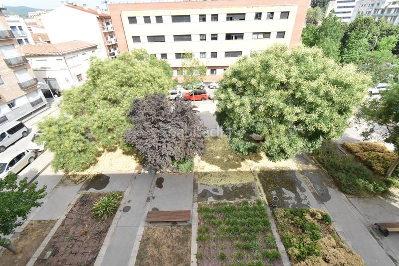 Foto e299a5cd-e066-451a-87ef-86e4e02c45d9. Pis amb calefacció aparcament a Eixample Sud-Migdia Girona