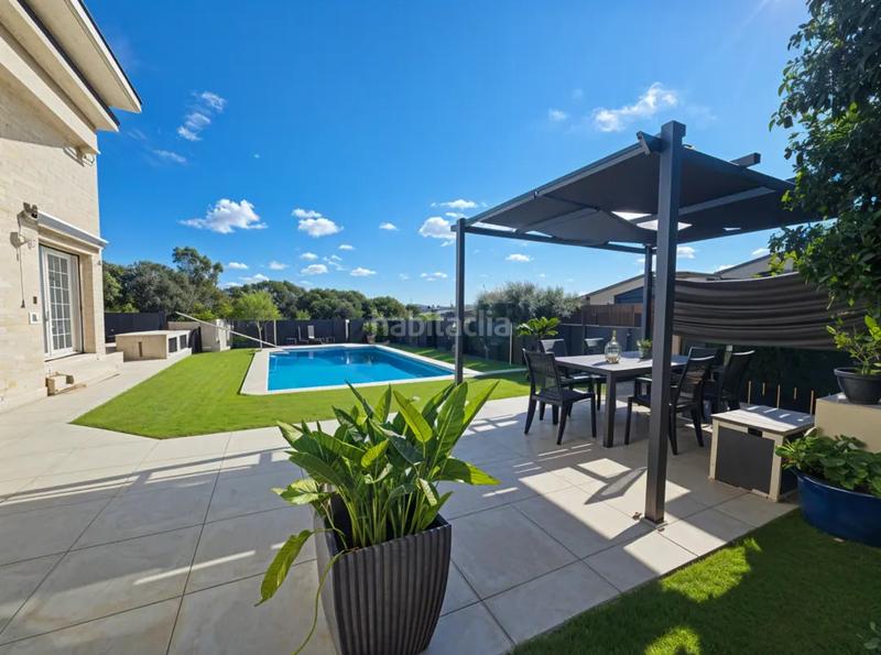 Foto 06d797ea-a58e-4f4b-bc14-b0f8d13ae36e. Haus mit heizung parking pool in Palau Girona