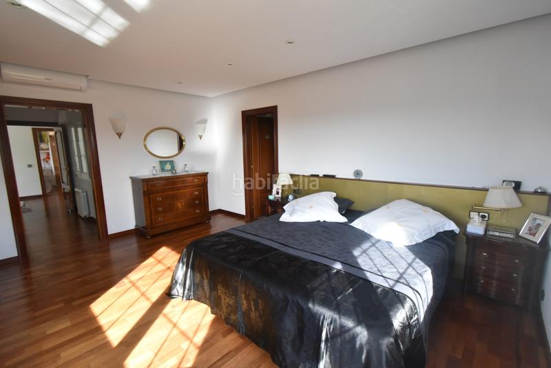 Foto 43f96bca-4ae2-4687-82dd-083179ae776e. House with heating parking pool in Palau Girona