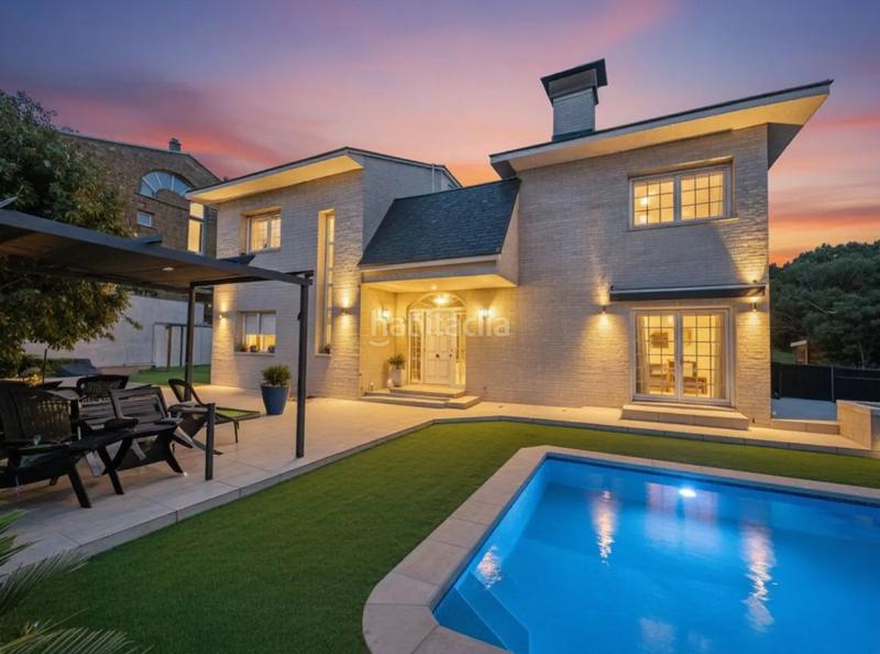 Foto 16c20d1b-7925-4482-875d-c0856260ddb6. Maison avec chauffage parking piscine dans Palau Girona