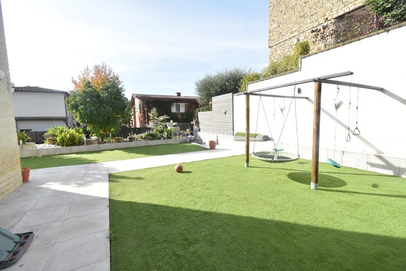 Foto c8f4d39f-62e7-4b1d-ad91-30ae89a45ee6. Maison avec chauffage parking piscine dans Palau Girona