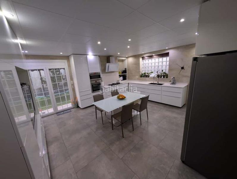 Foto dc611340-7c5f-4676-8ab5-734d324e56c6. Maison avec chauffage parking piscine dans Palau Girona