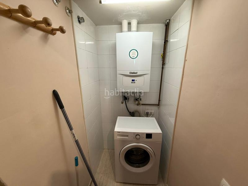 Foto 0f0082ed-c425-48bb-9752-77ef5e53395c. Location appartement avec chauffage dans Palau Girona