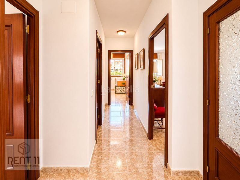 Foto 76eb78f3-60c5-44f9-9371-662f76fa816b. Pis amb calefacció aparcament a Eixample Sud-Migdia Girona