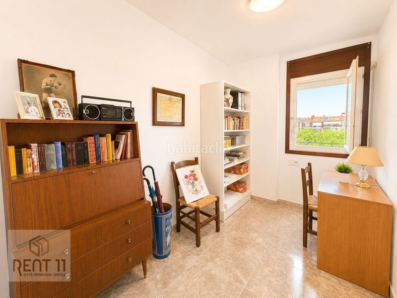 Foto a8b9ae17-7880-4eb6-84ef-3c7ccc6916b5. Pis amb calefacció aparcament a Eixample Sud-Migdia Girona