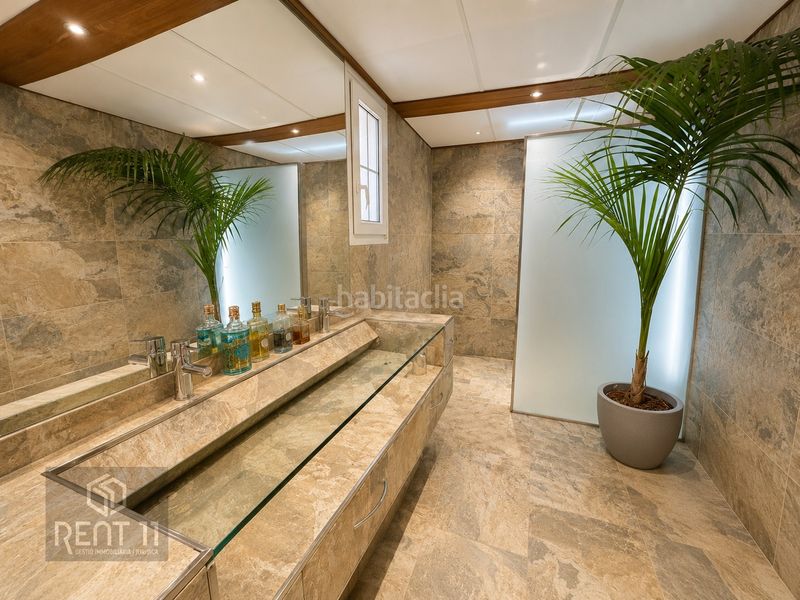 Foto 34a9cff6-4f1d-4afc-9013-f429cd5b8bb5. Casa amb calefacció aparcament piscina a Palau Girona