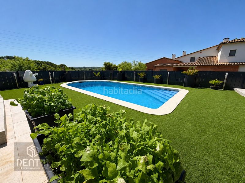 Foto fc98bb0f-6e63-4a9d-aea1-cde3c07c2978. Casa amb calefacció aparcament piscina a Palau Girona