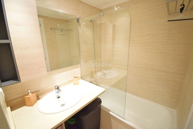 Foto b8a4c4cd-0a4d-44e0-b007-53fb4551f7d6. Pis a La Devesa Girona
