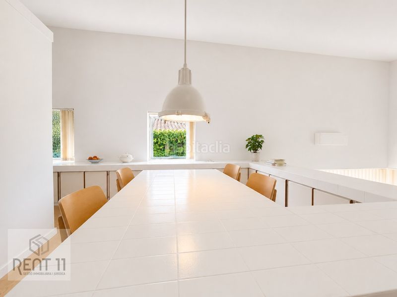 Foto f36f8ad5-7da8-4310-8801-ee4de517a22f. Casa amb calefacció aparcament piscina a Palau Girona