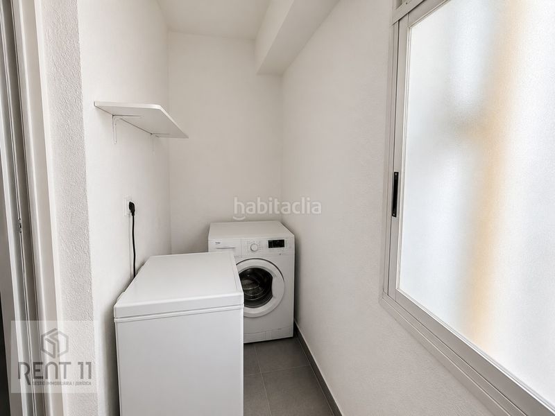 Foto 0c8e00df-8b60-464c-ae16-d98230e8e66a. Flat with heating in Eixample Nord Girona